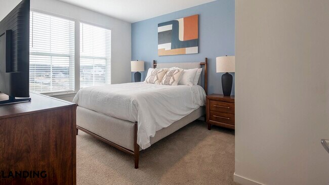 Foto del edificio - 4670 Merchants Park Cir