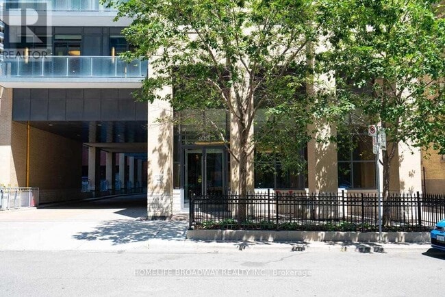 Building Photo - 105-1105 George St