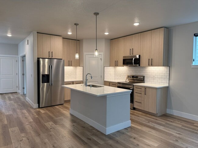 Photo - Beautiful Three Bedroom New Construction Home For Rent