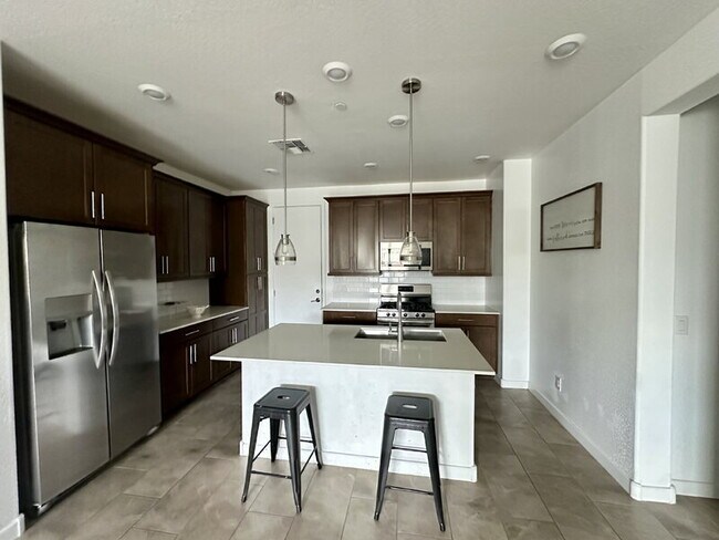 Foto del edificio - 4077 S Sabrina Dr