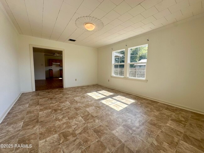 Building Photo - 1033 Erika Ln