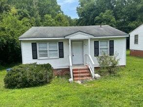 Building Photo - 1417 Dogwood Ave