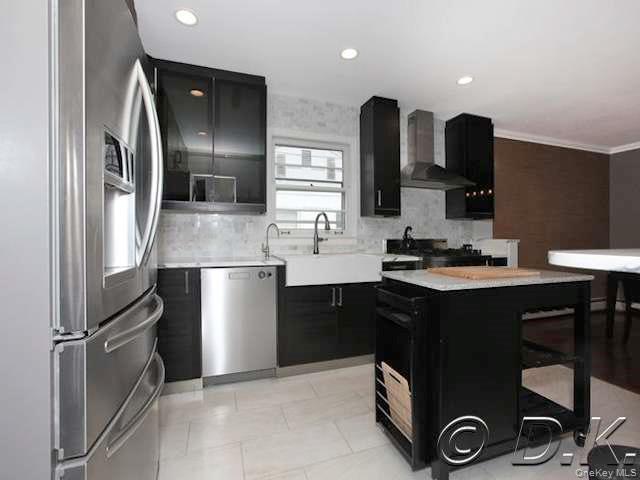 Foto del edificio - 469 E Park Ave