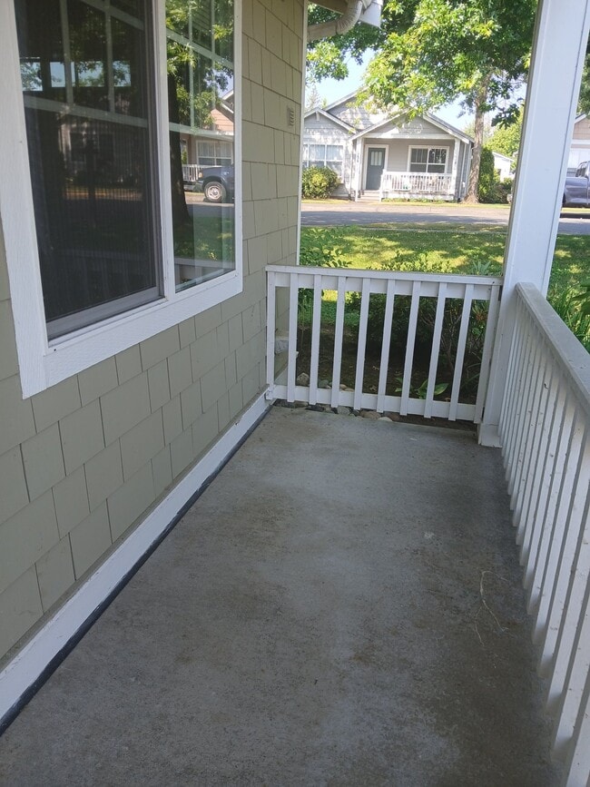 Building Photo - 5760 Correll Dr