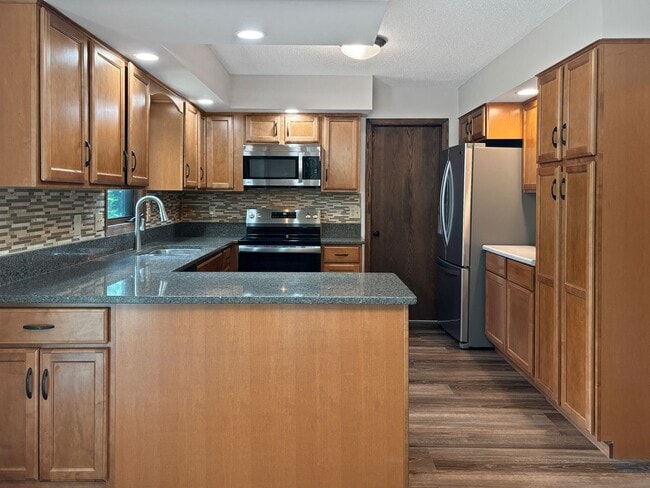 Foto del edificio - 5801 W 99th St