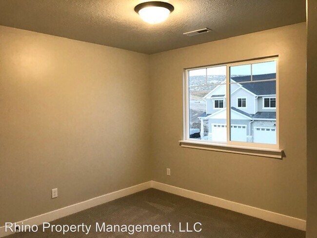 Building Photo - 4 br, 2.5 bath House - 249 N Eagle Wood Drive