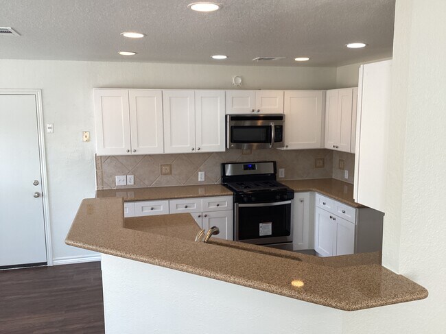 Foto del edificio - 1704 Gnu Gap