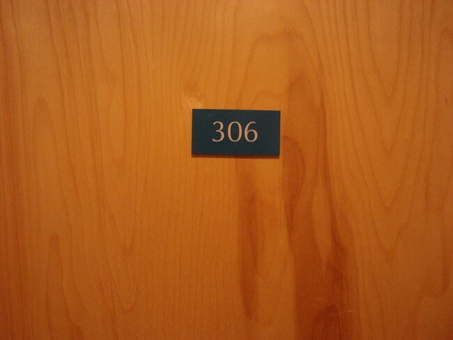 Building Photo - 537 Congress St