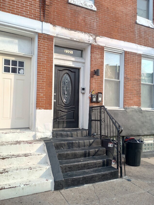 Primary Photo - 2321 N 17th St