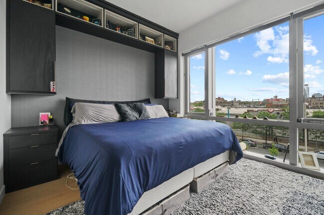 Foto del edificio - 75 Park Ln S