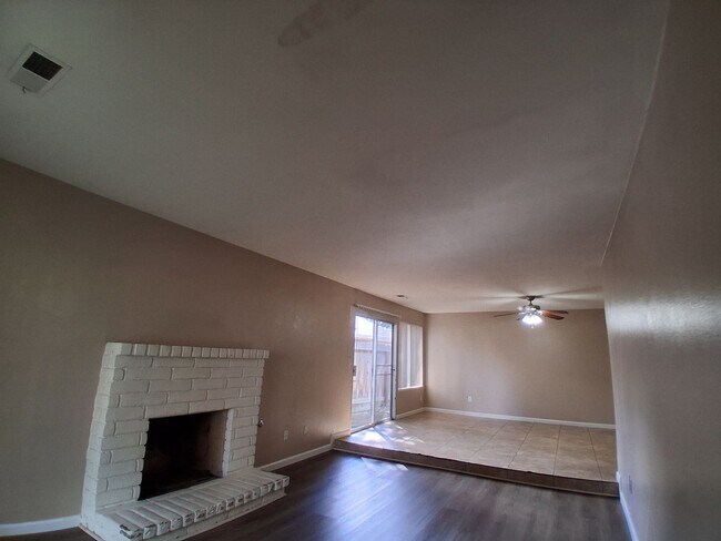 Building Photo - SanClemente3537