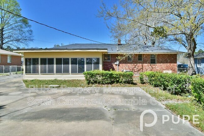 Building Photo - 2120 Huffman Dr