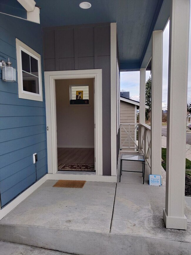 Foto del edificio - Fully Furnished Tacoma Home For Rent!