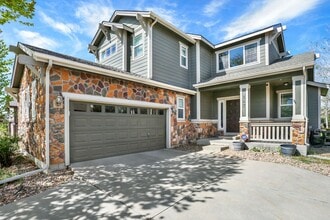 Building Photo - 547 N Millbrook St