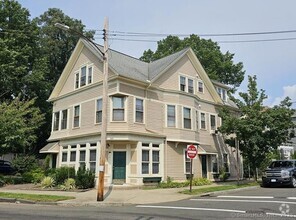 Building Photo - 169 Winchester Ave