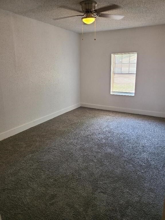 Foto del edificio - 5203 Kelling St