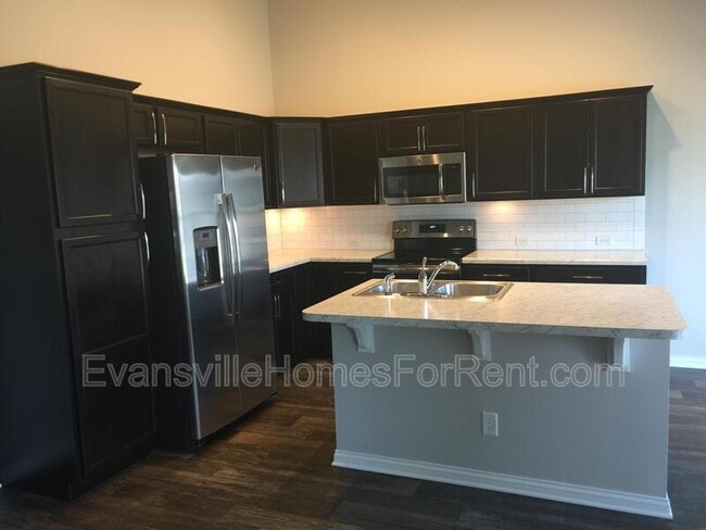 Building Photo - 4913 Live Oak Ct