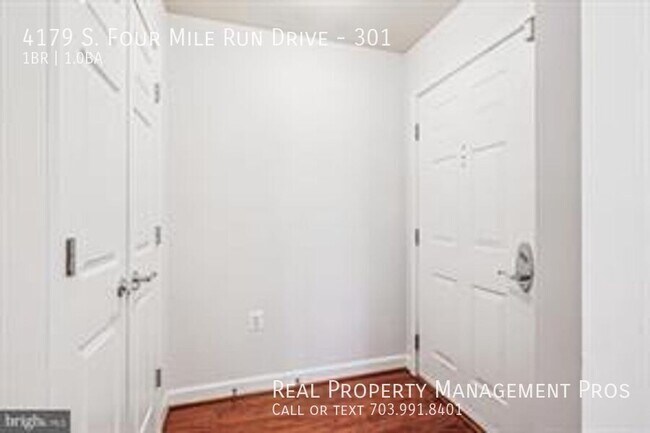 Building Photo - 4179 S Four Mile Run Dr