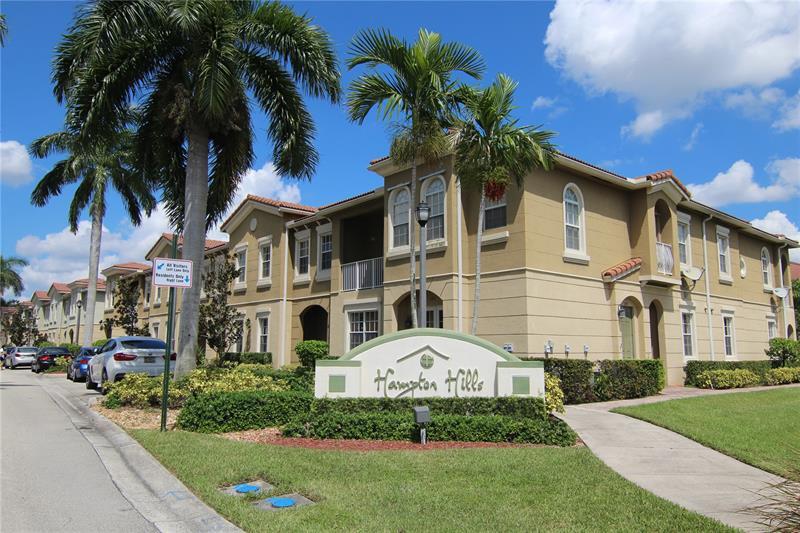 Foto principal - 9132 Pershore Pl
