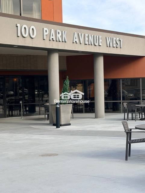 Foto del edificio - Uptown Condo- Mountain and City Views - Secure Amenity Filled Building - Coming Soon.