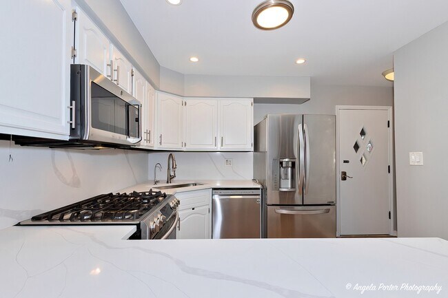 Foto del edificio - 40 Pine Tree Row