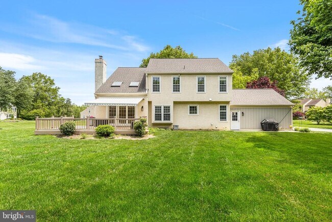 Foto del edificio - 1099 Armstrong Ct