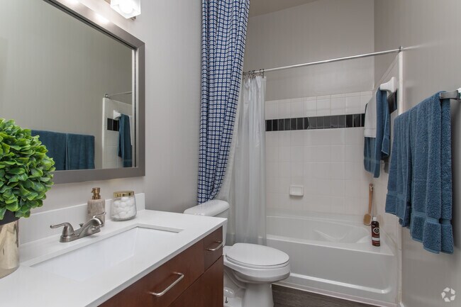 1HAB, 1BA - 844ft² - Mariposa Lofts