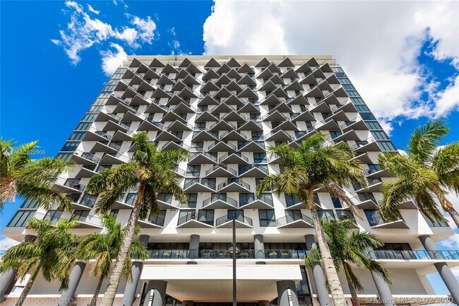Foto del edificio - 5300  Paseo Blvd  1409 Doral Fl 33166