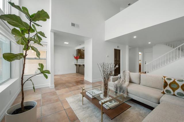 Foto del edificio - 2344 Greenbriar Dr