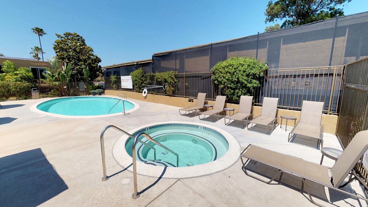 Carlton Heights Villas Alquileres en Santee, CA