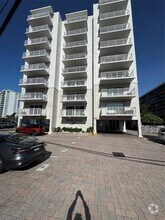 Building Photo - 95 N Birch Rd