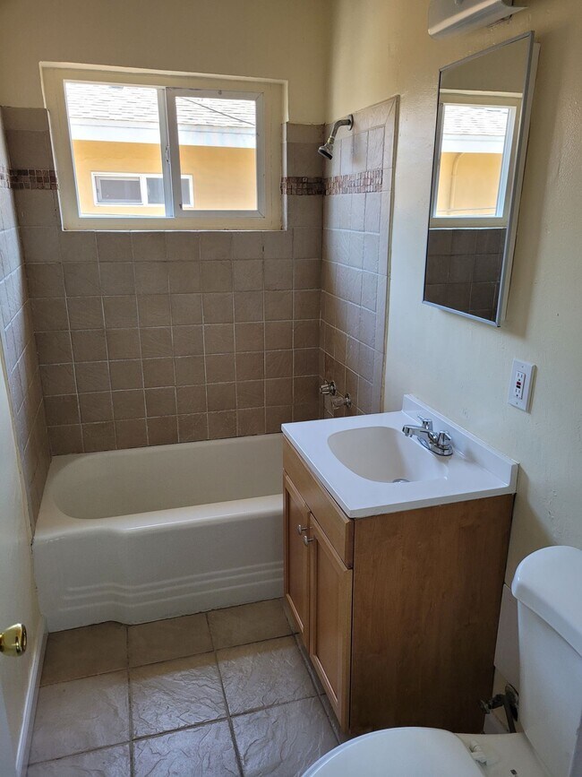 Building Photo - 3144 Reynard Way