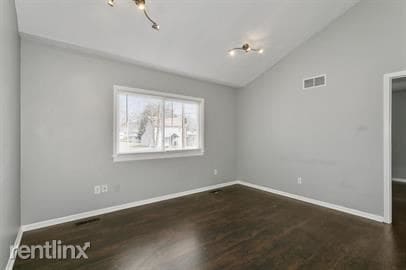 Primary Photo - 2 br, 1 bath 4plex - 1229 West Hayward Ave...
