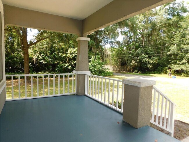 Foto del edificio - 541 NE 11th St