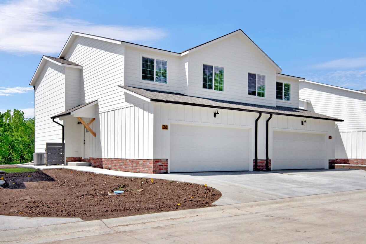 Foto principal - 13609 E Pawnee St