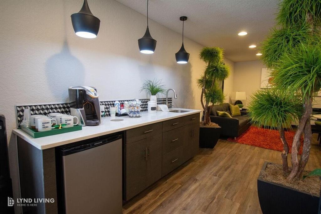 4411 Gardendale Rd Unit 02B, San Antonio, TX 78240 Room for Rent in