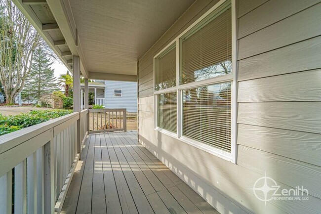 Foto del edificio - 1216 W 22nd St