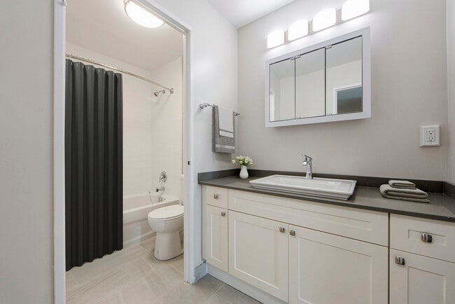 Photo du bâtiment - Bryden Apartments