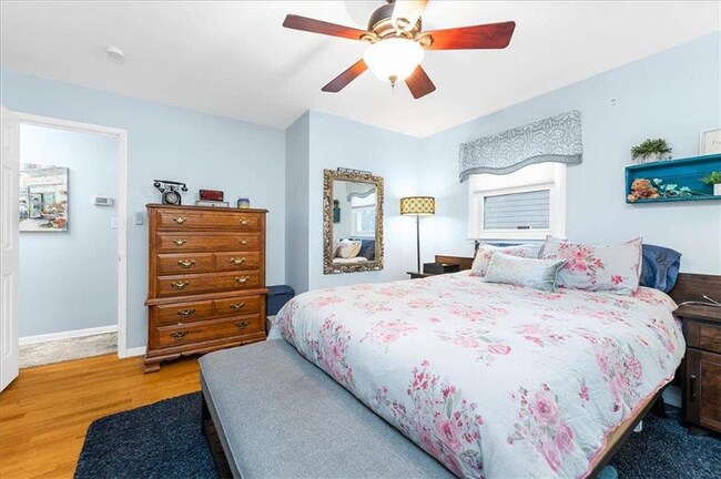 Building Photo - 2251 Pinehurst Rd