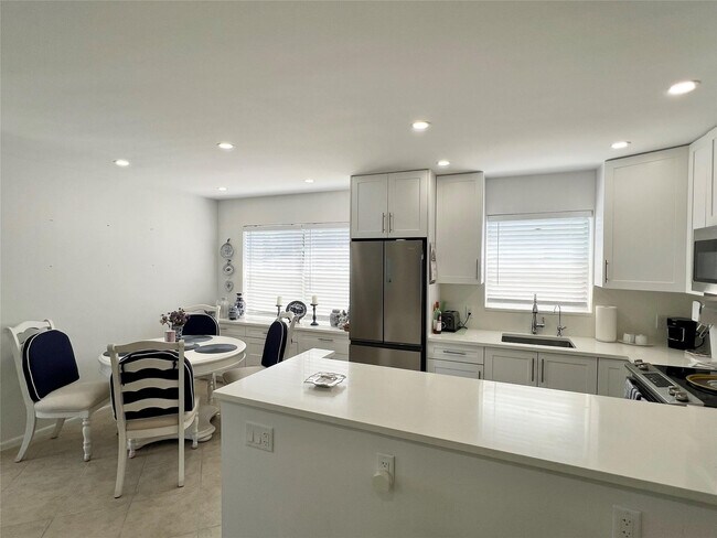 Foto del edificio - 531 Durham Cir