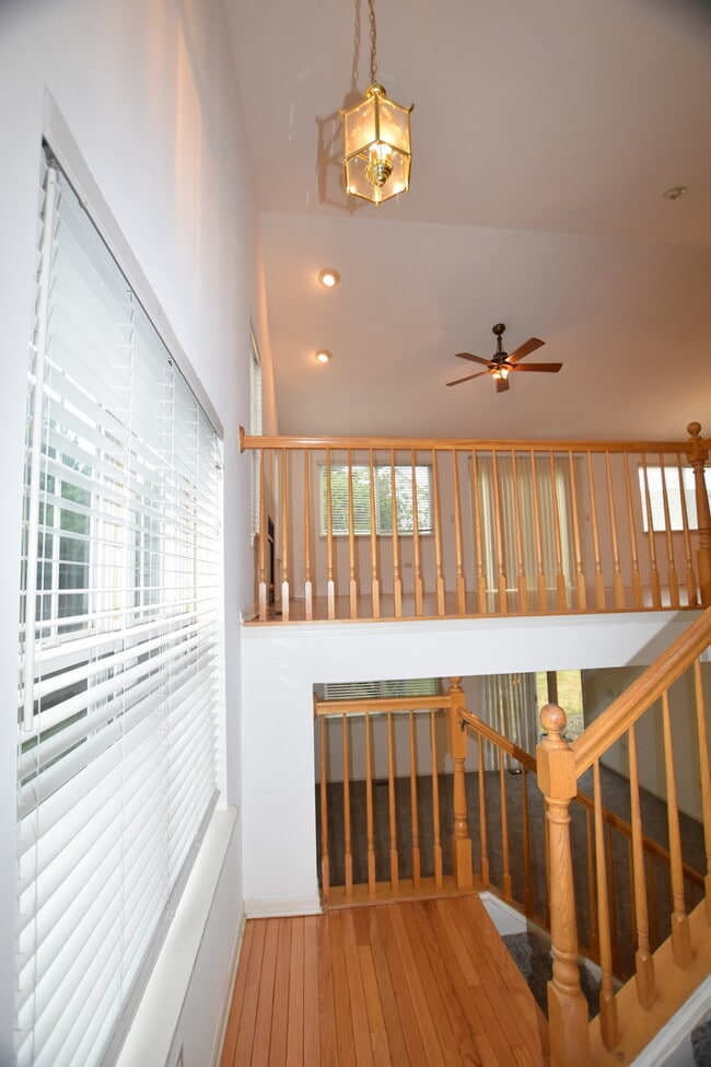 Building Photo - 2963 Saganashkee Ln