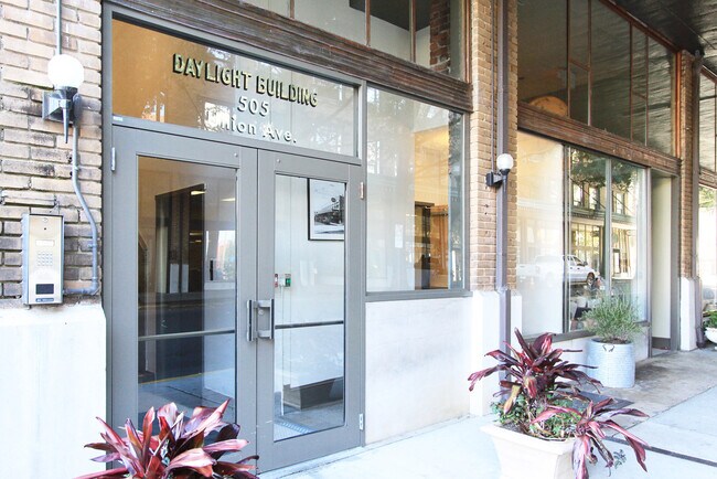 Foto del edificio - 505 Union Ave