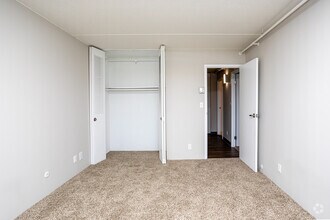 2BR, 2BA - 1,300SF - Arrive Westborough