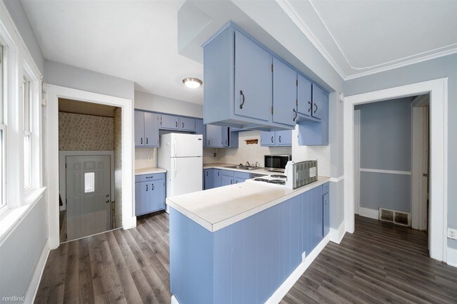 Foto del edificio - 3 br, 1 bath House - 1168 E Apple Ave