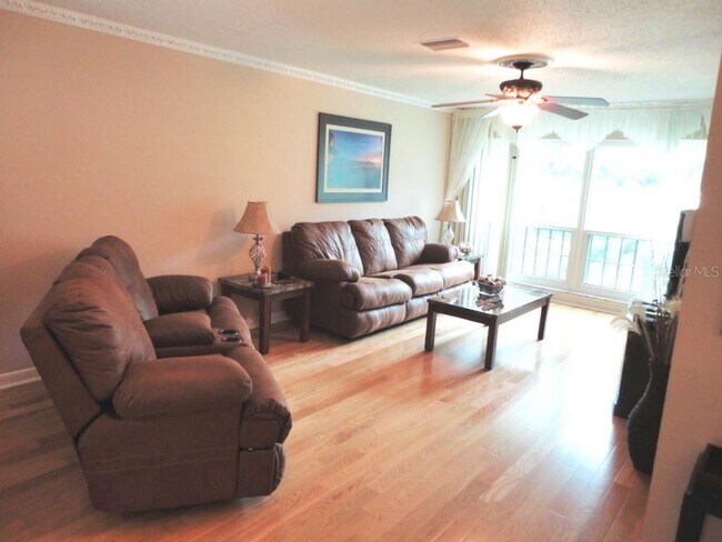 Building Photo - 2700 Bayshore Blvd