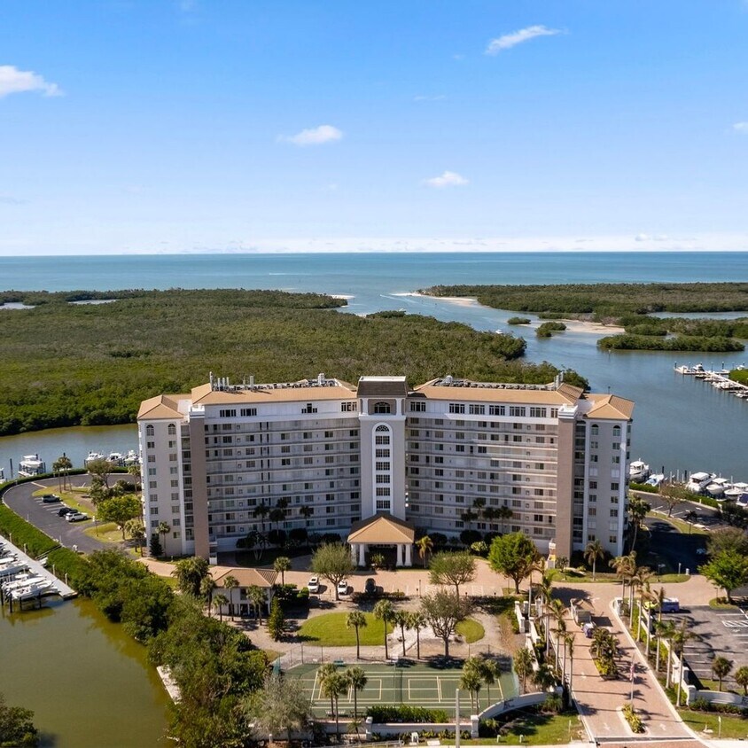 Foto principal - 2 Bedroom OFF-SEASON Rental Overlooking Wi...