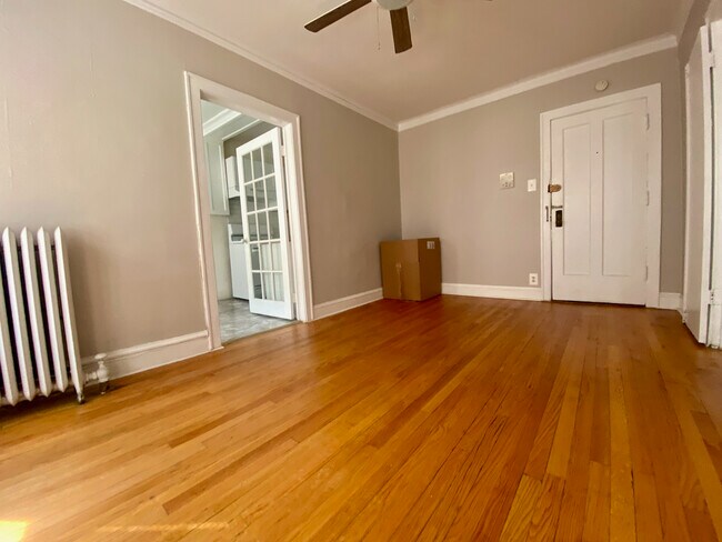 Foto del edificio - 5063 N Glenwood Ave