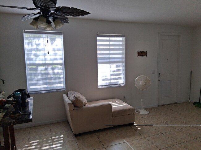 Foto del edificio - 24514 SW 115th Ct