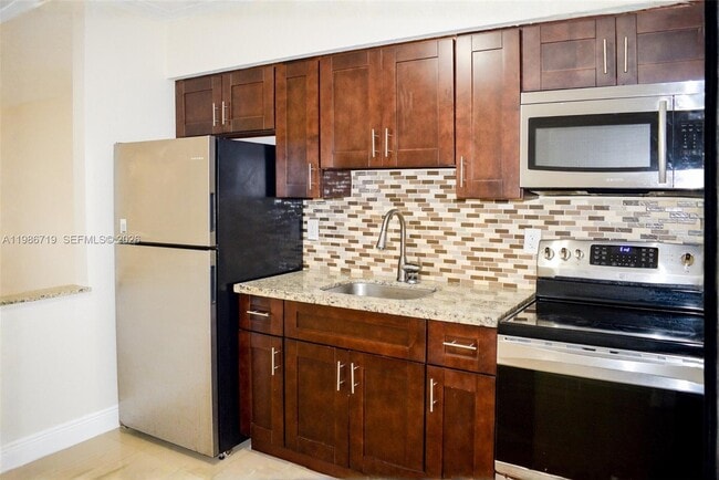 Building Photo - 4260 NW 31st Terrace