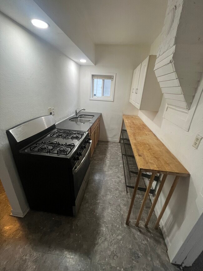 Foto del edificio - 690 York Ave